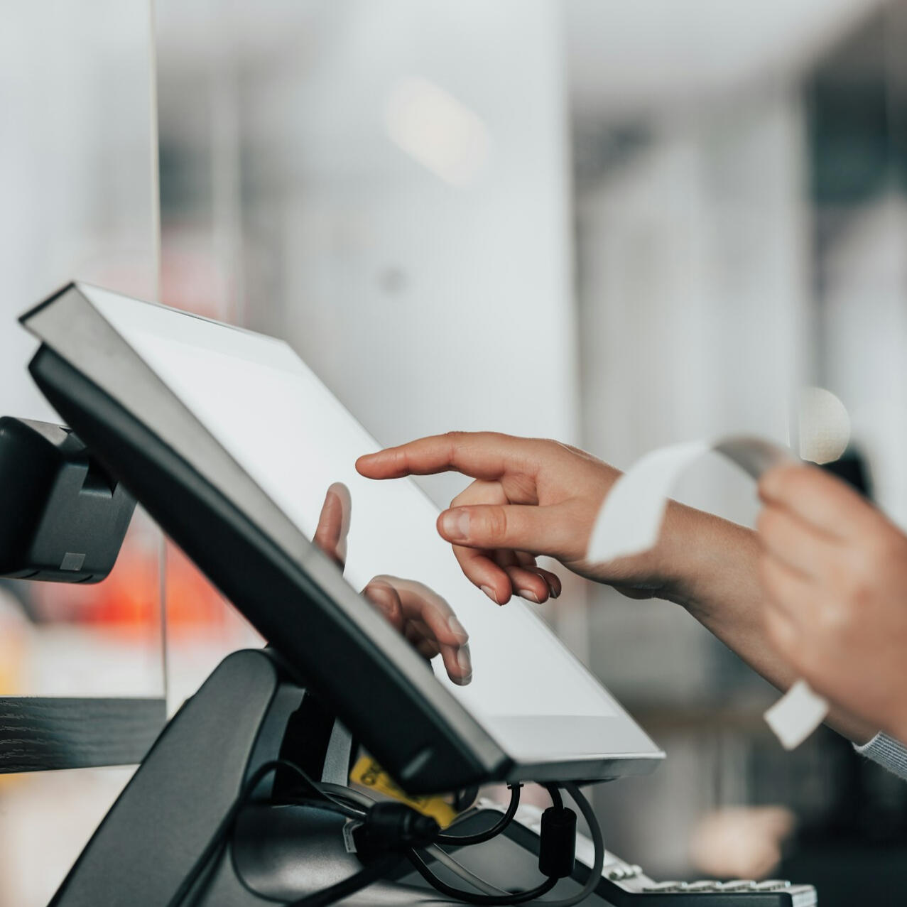 Ferretería en Zaragoza con impacto positivo y servicio rápido